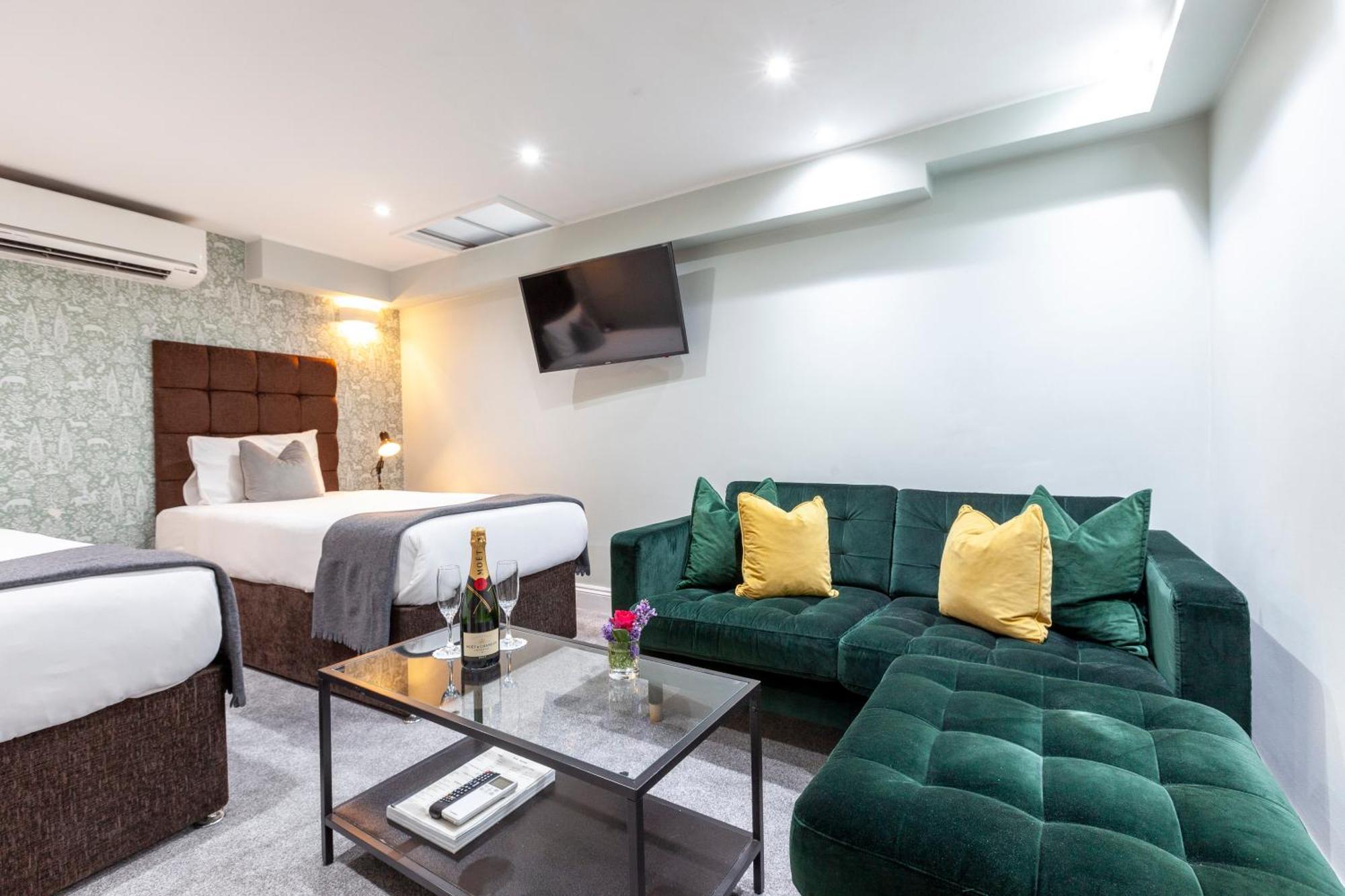 Hotel Shepherds Bush Londra Dış mekan fotoğraf